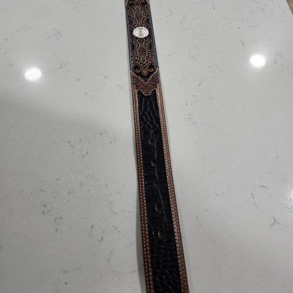 Tony Lama Western Style Belt - Picture 4 of 6